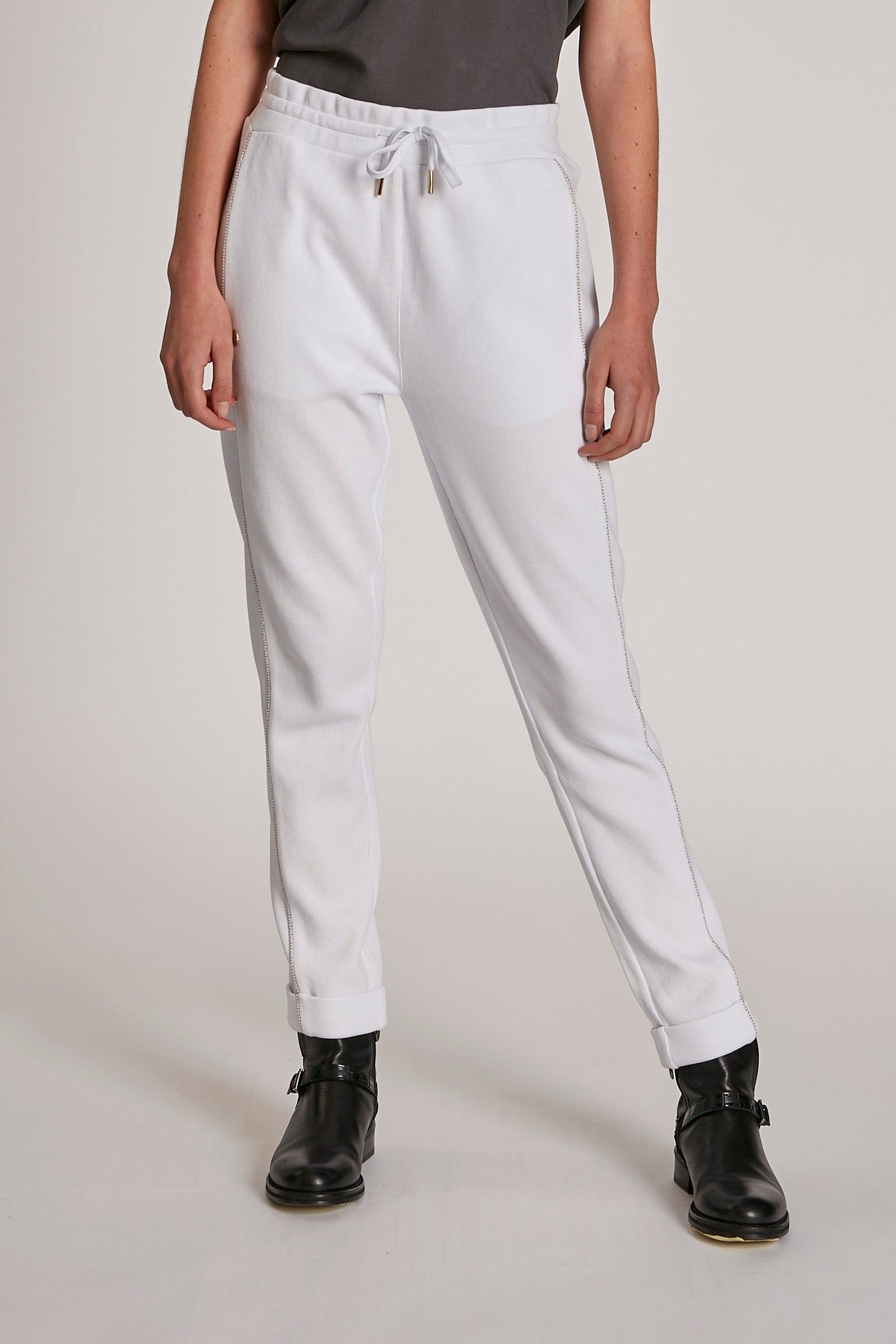 Pantalon femme en coton coupe classique