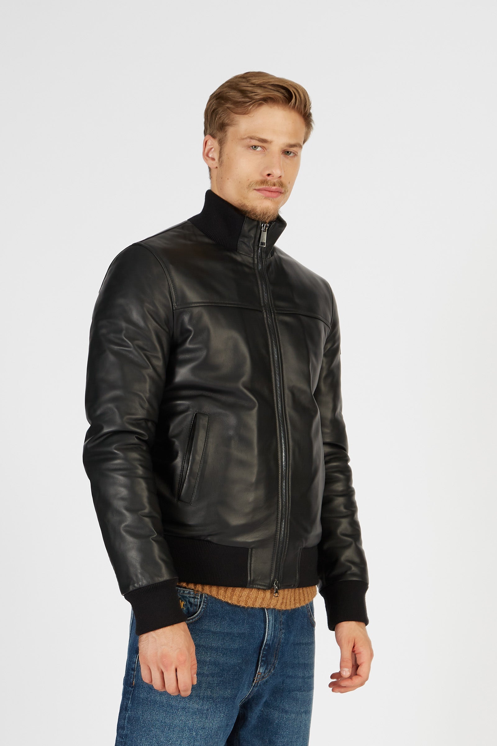 Blue Ribbon leather jacket with regular fit zip front closure