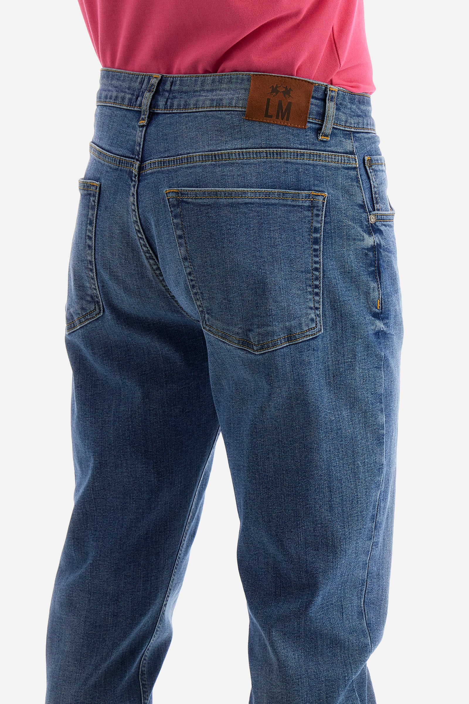 Jeans 5 tasche regular fit in cotone elasticizzato - Yonaguska