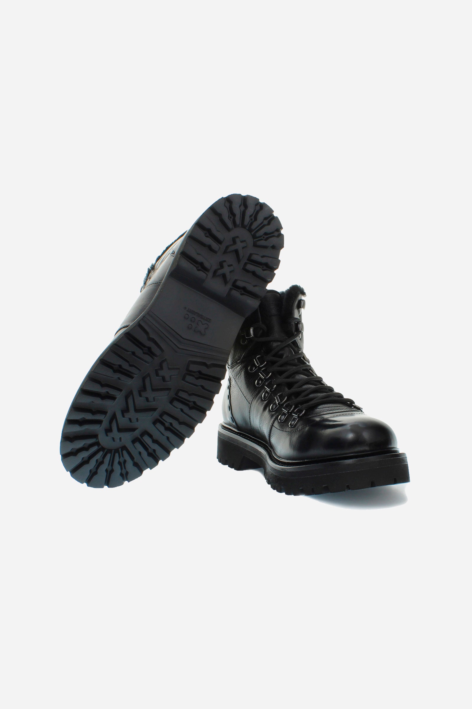 Men's lace-up boot