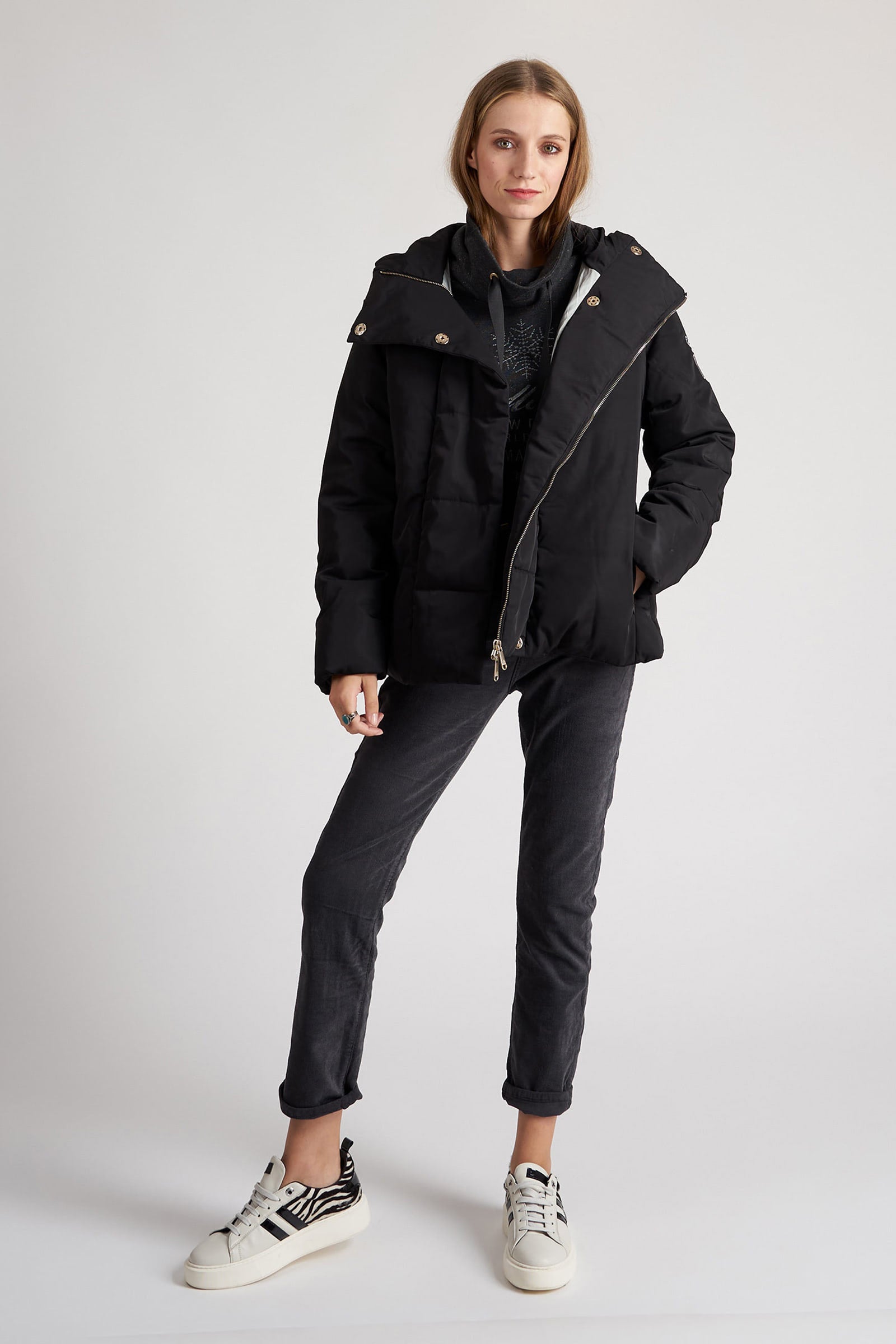 Regular-fit padded synthetic jacket